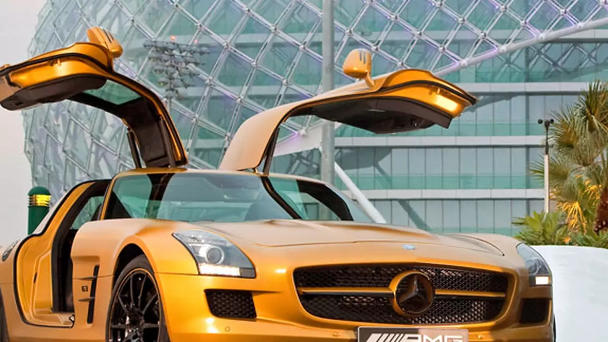 Mercedes-Benz SLS AMG bez podnoszonych drzwi