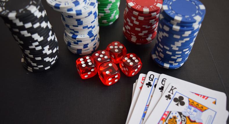 What are the online gambling options in Nigeria