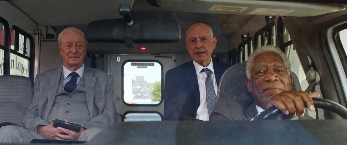 'W starym, dobrym stylu' w reżyserii Zacha Braffa w kinach od 30 czerwca. W rolach głównych m.in. Morgan Freeman, Michael Caine, Alan Arkin.