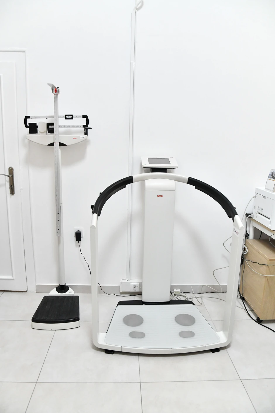 Vaga za merenja sastava tela metodom bioimpedance