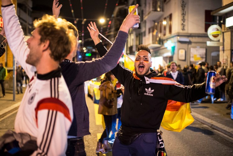 Żałoba i czarna rozpacz w Brazylii. Euforia Niemców