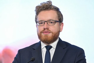 Standerski o ustawie cyfrowej: Ta ustawa jest po to, żeby chronić także wizerunek pana prezydenta [WYWIAD]