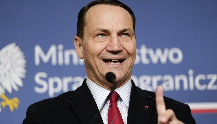 Sikorski: Czarnek to bardzo dobry kandydat na premiera, ale Afganistanu