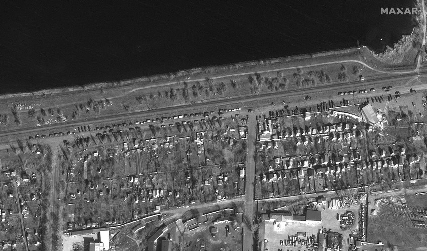 Satelitske slike pokazuju ruske trupe u Novoj Kahovki u regionu Hersona