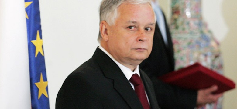 Prezydent poparł rząd. "Chwała mu"