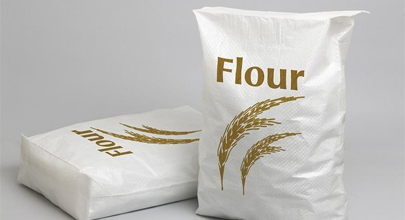 Bags of flour (Illustration)