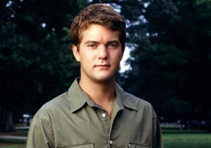 Joshua Jackson jako Pacey Witter