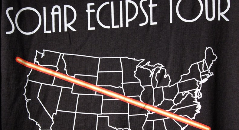 A solar eclipse T-shirt for sale in Depoe Bay, Oregon.