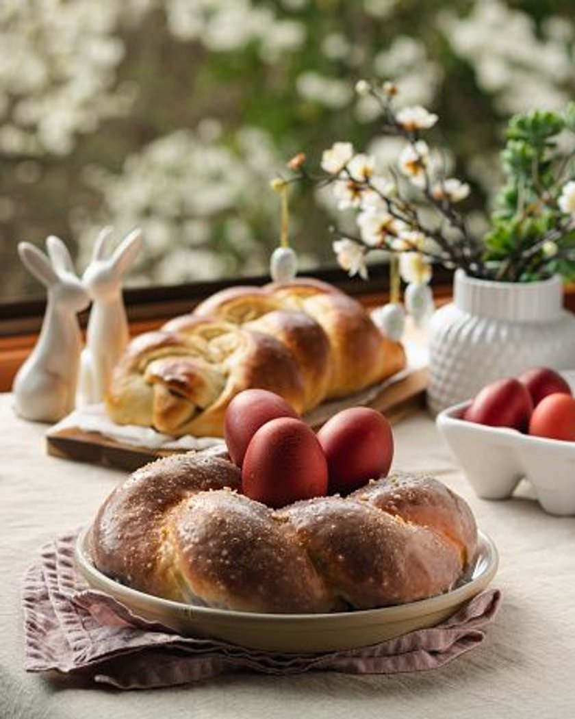 Grecki chlebek wielkanocny (Tsoureki)