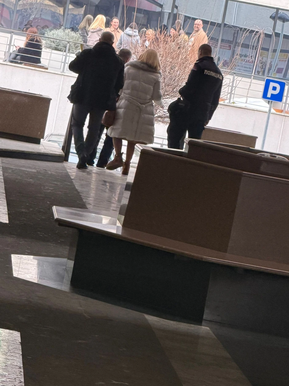 Izvršitelji i policija bili u stan Čede Jovanovića