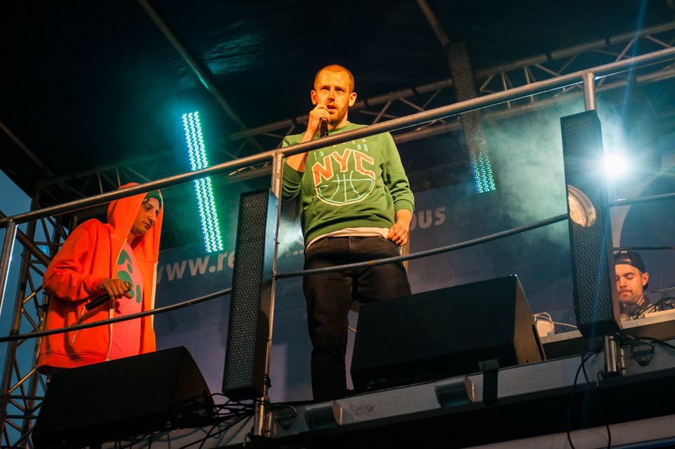 Niewidzialna Nerka na Red Bull Tour Bus - Wspólna Scena w Kielcach