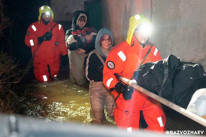 Evakuacija nakon oluje i poplave u Sevastopolju na Krimu 27. novembra