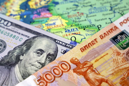 Rajd rubla nie słabnie. Rosyjska waluta najmocniejsza od siedmiu lat 