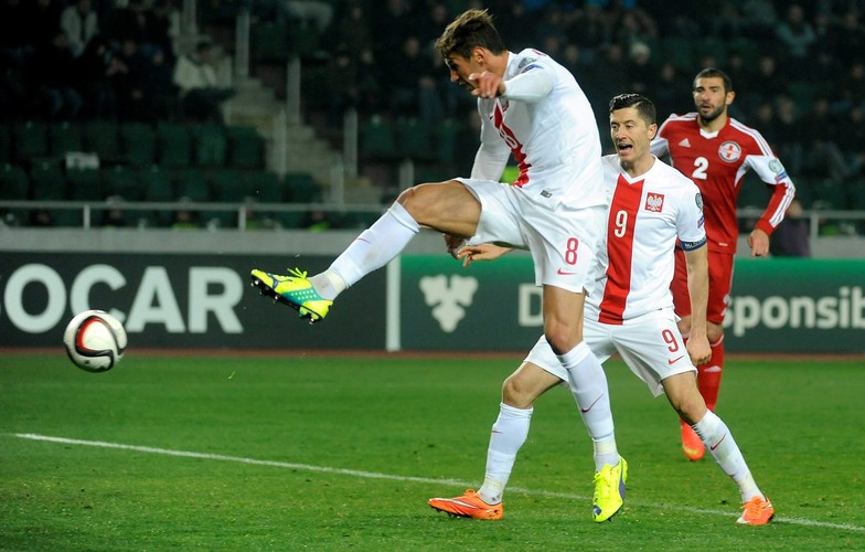 Nokaut w Tbilisi. Gruzja na deskach po golach Glika, Krychowiaka, Mili i Milika