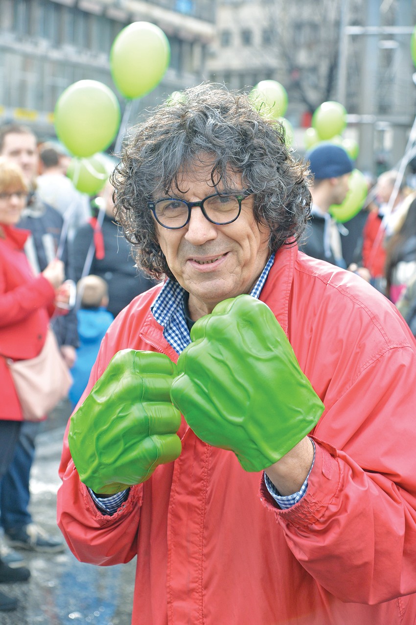 Hulkove rukavice: Dragoljub Đuričić