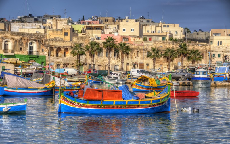 10. Malta. Malta – to wyspiarskie państwo położone na Morzu Śródziemnym, na południe od Sycylii. Jej powierzchnia liczy 316 km2.