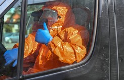 Spadek zakażeń i zgonów na koronawirusa w Polsce. Najnowsze informacje [RELACJA NA ŻYWO]