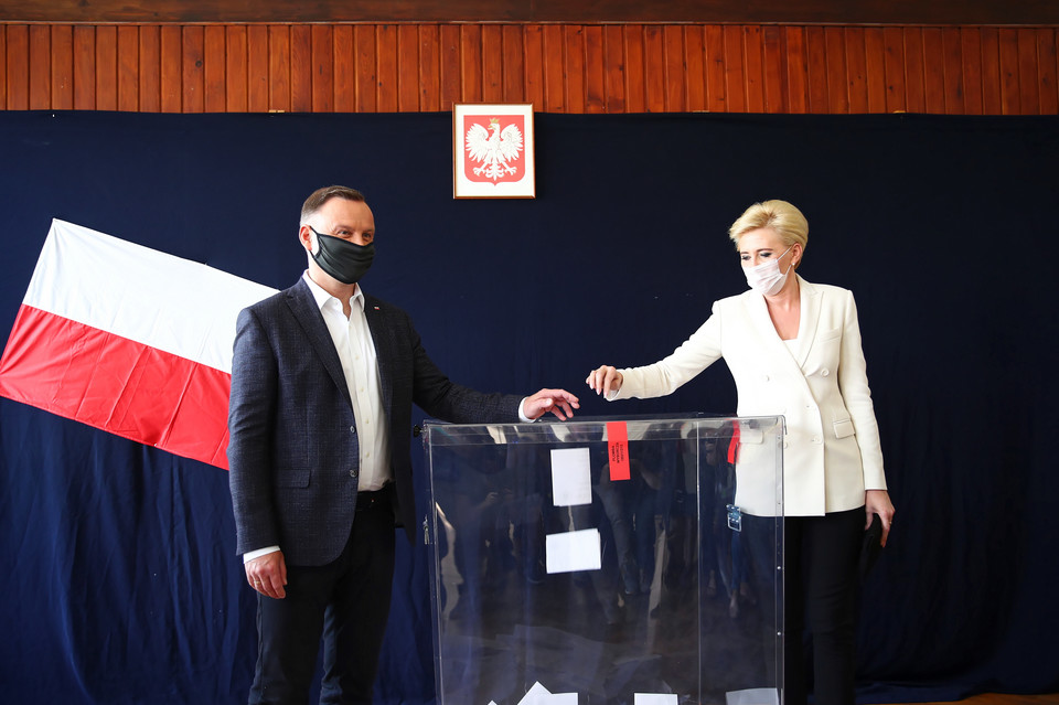Para prezydencka głosuje w Krakowie