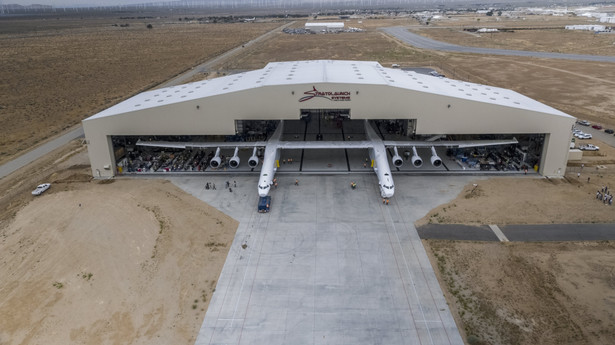 Prezentacja Stratolaunch na lotnisku Mojave Air and Space Port w Kalifornii w USA fot. EPA/STRATOLAUNCH SYSTEMS CORP.