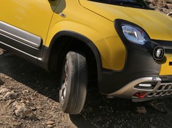 Nowa terenówka na rynku. Nie ma rywali! Oto fiat panda cross. Zobacz ZDJĘCIA