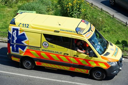 Rossz vége lett a csapatépítőnek, kórházba kerültek a magyar dolgozók