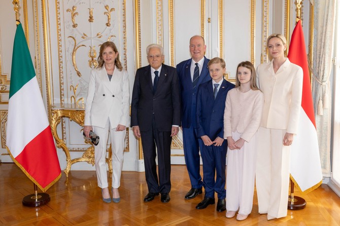 Princeza Šarlin sa suprugom, decom i gostima iz Italije