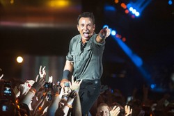 "Boss" Bruce Springsteen od razu trafił na pierwsze miejsce