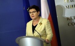 Premier Szydło: Niektóre państwa 'starej' UE próbują dzielić Europę