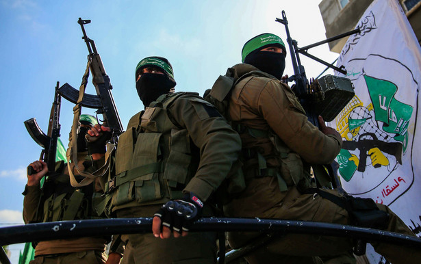 Hamas uwolnił zakładnika z rosyjskim obywatelstwem. W podzięce za poparcie Kremla