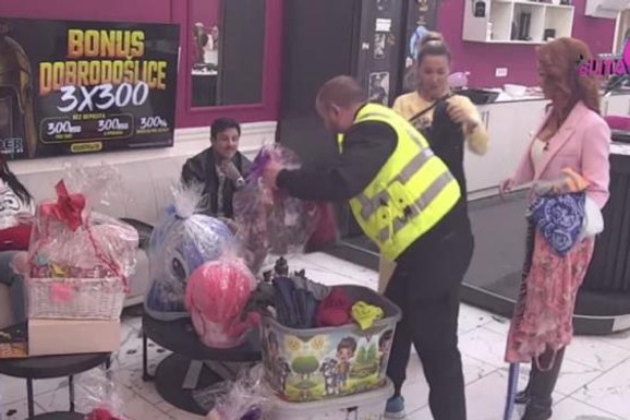 ALIBABA ZABIO NOŽ U LEĐA TERZI Sve zbog Maje Marinković: Haos u Eliti 9