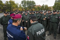 Orban wzywa Unię do zmiany polityki imigracyjnej. "Przywódcy europejscy nie mają prawa..."