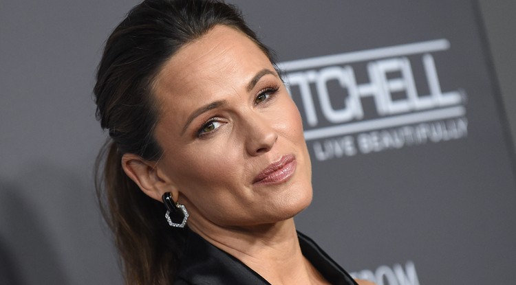 Jennifer Garner szerelmesebb mint valaha