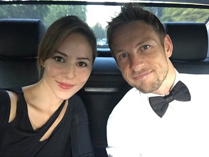Jenson Button rozwiedzie się z modelką po roku małżeństwa