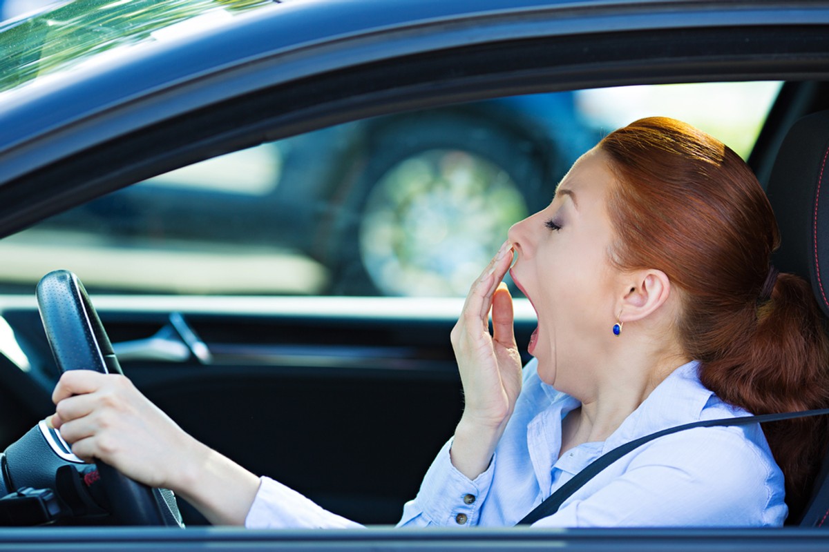 Polscy pracownicy krótko śpią. Co ich trapi? Nie to, co Finów