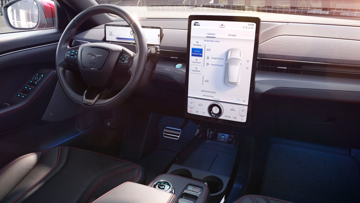 Ford Mustang Mach E Ujawniony To Nowy Elektryczny Suv Z Ogromnym Zasiegiem Dziennik Pl