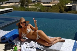 Pred ova dva horoskopska znaka su 4 GODINE LUDAČKE SREĆE: Ulaze u zlatnu eru, od 2025. do 2029. imaće PARA I USPEHA za izvoz! Ovo su godine kada mogu da započnu novi i BOLJI ŽIVOT