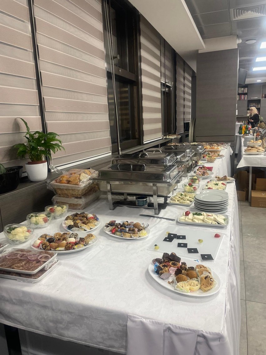 Sns štab, hrana