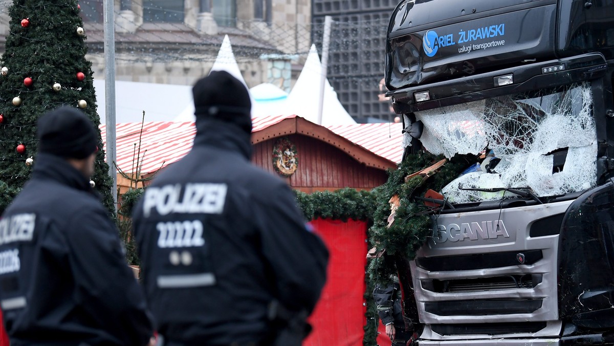 Tragedia na jarmarku świątecznym w Berlinie