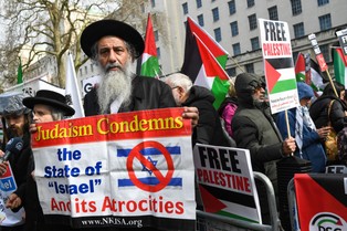 Co słychać w Niemczech? Rośnie wrogość wobec Żydów także w codziennych sytuacjach: ekspert