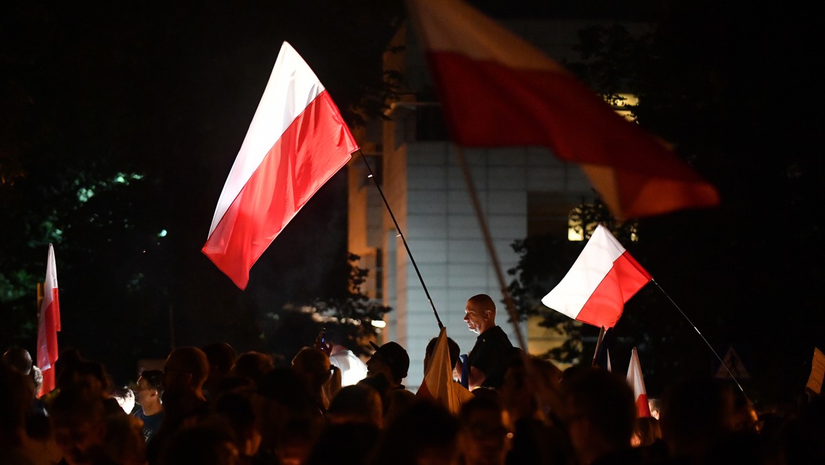 Tylko w pierwszej połowie 2017 r. fundacja Akcja Demokracja otrzymała z podmiotów powiązanych z Niemcami niemal 100 tys. euro – wynika z najnowszych danych organizacji. Jak pisze tygodnik "Gazeta Polska", wcześniej na zebranie połowy tak ogromnej kwoty fundacja potrzebowała całego roku.