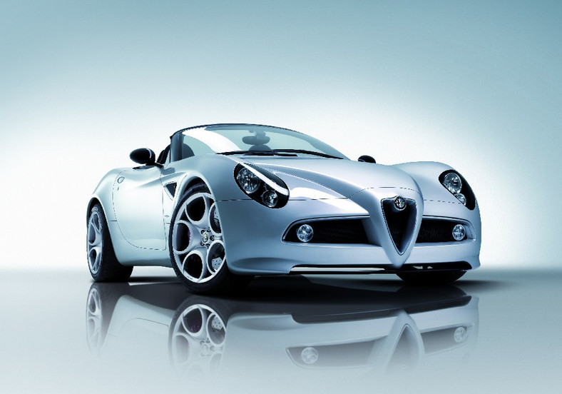 Alfa 8C Spider