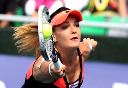 Radwańska w 3. rundzie. Rywalka stawiała opór tylko w pierwszym secie