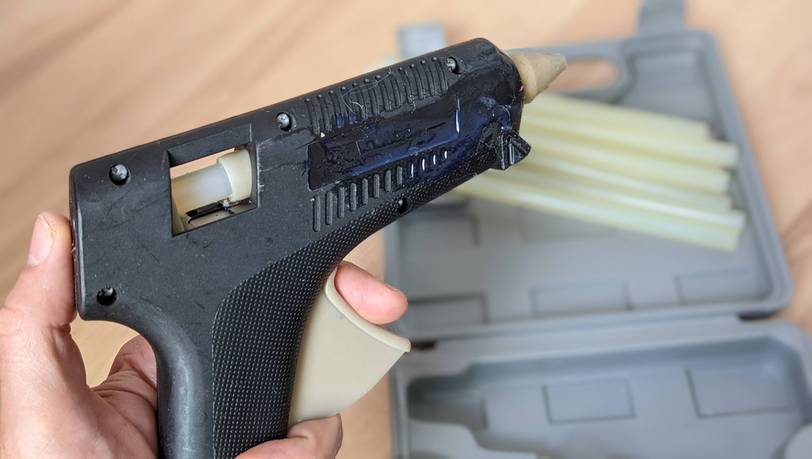 Heißklebepistolen mit Akku bis 40 Euro