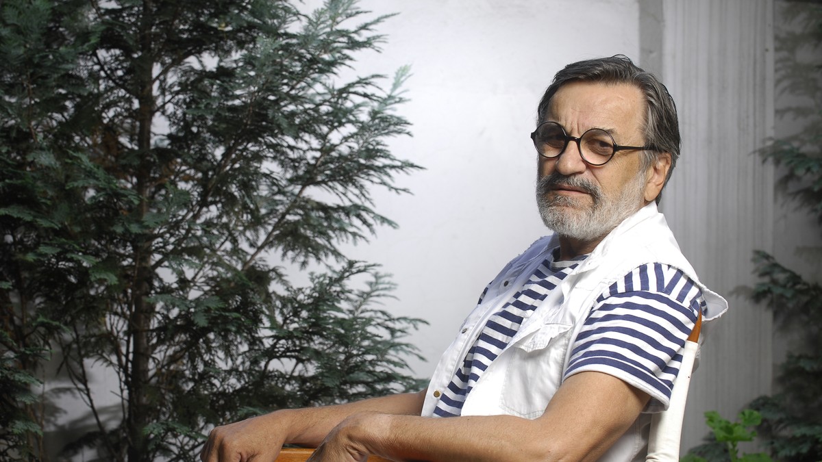OVO JE PRAVO IME DRAGANA NIKOLIĆA Godinama smo svi bili u velikoj zabludi, evo šta mu je pisao u ličnoj karti