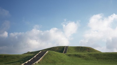 Cahokia Mounds State Historic Site