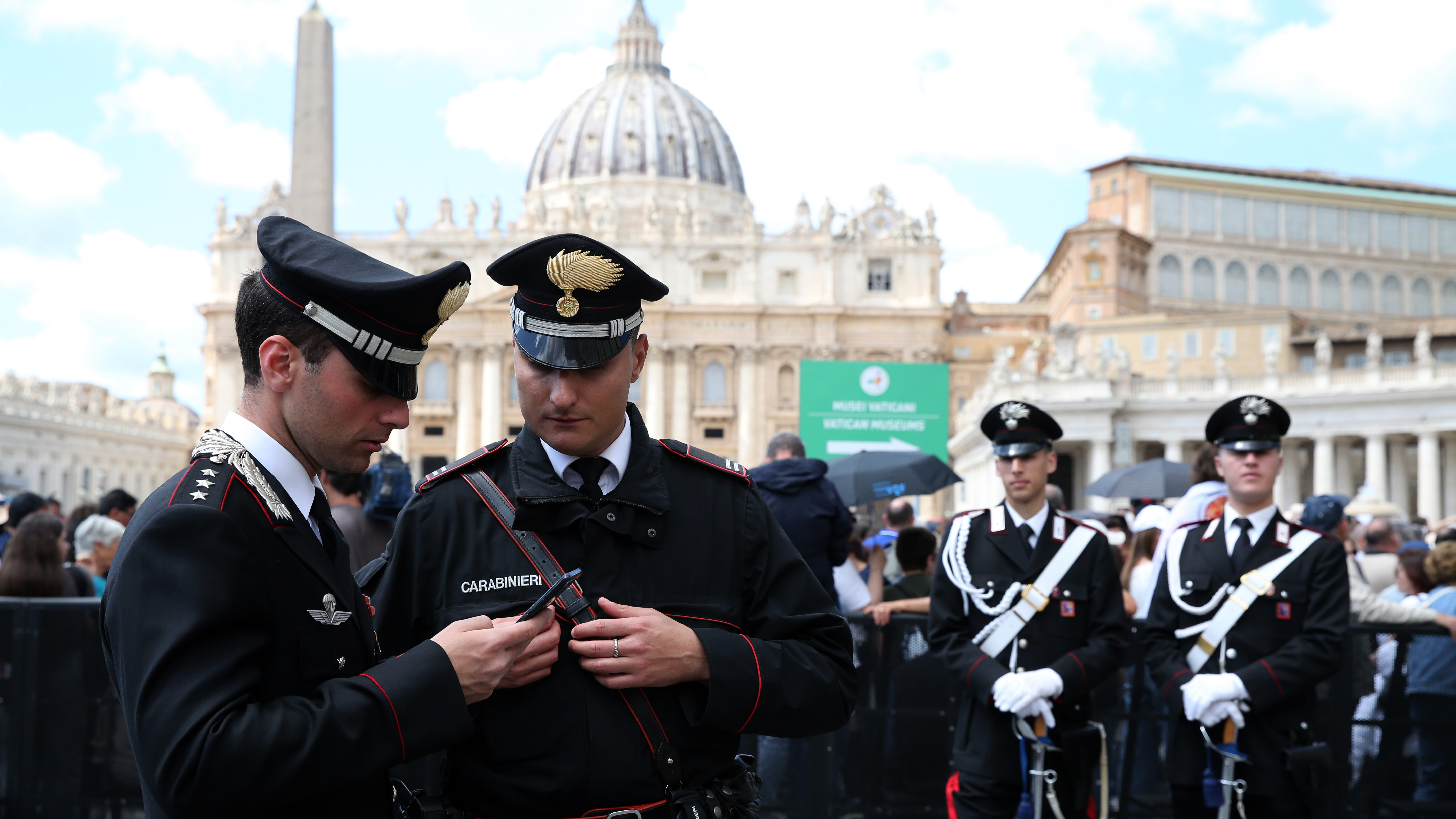 16enne rapisce cagnolino e chiede riscatto di 450 euro