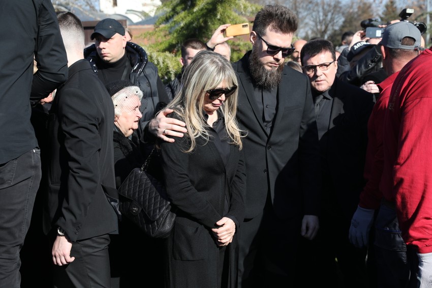 Suzana u suzama na sahrani