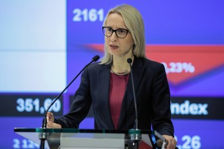 Minister Czerwińska specjalnie dla DGP: Klin podatkowy trzeba zmniejszyć