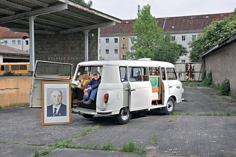 Barkas B 1000