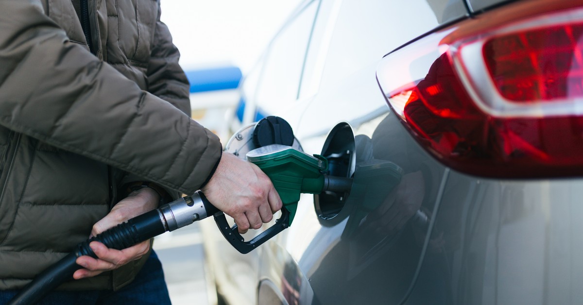 Zmiany na stacjach paliw od 2 marca. Kierowcy diesli najbardziej je odczują